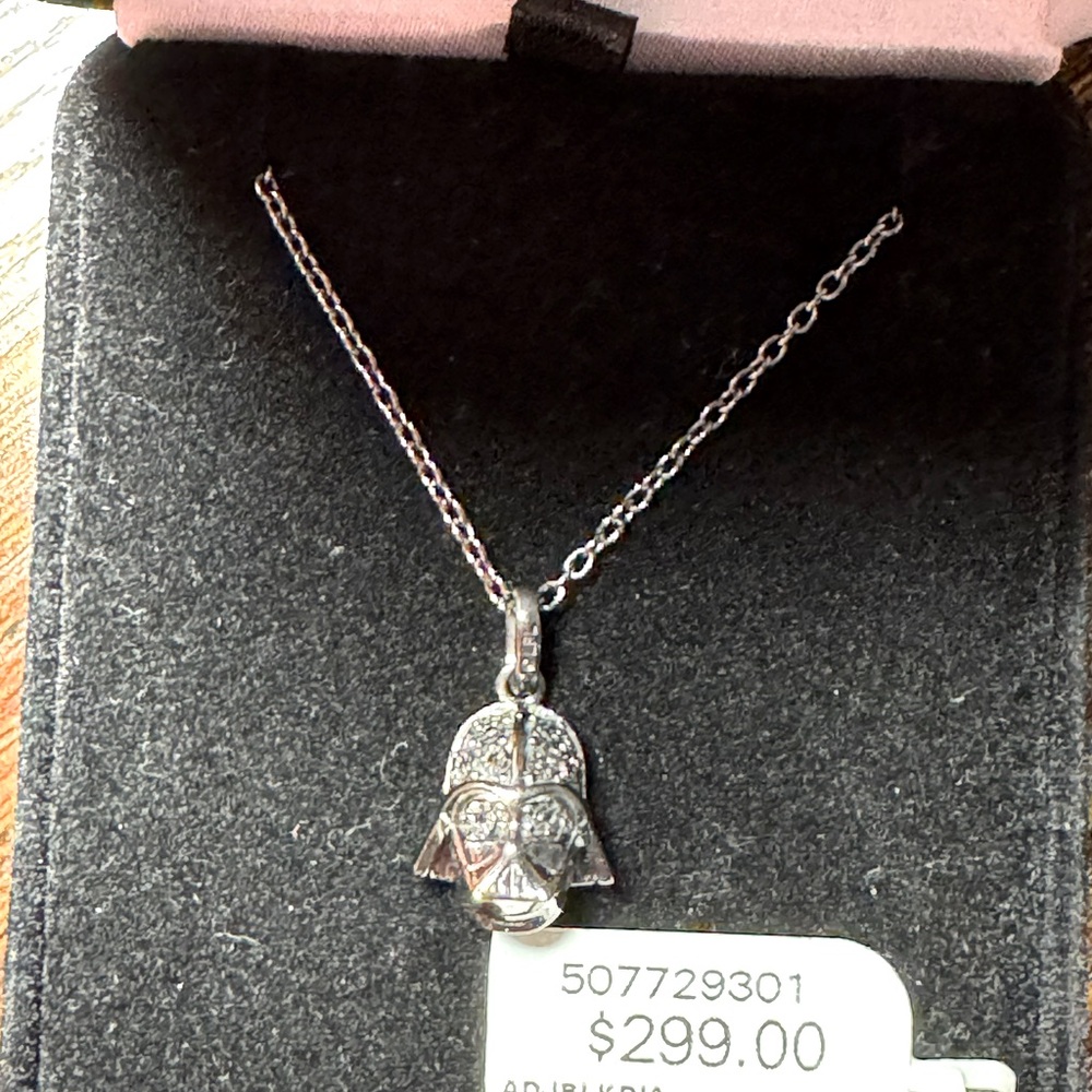 Retired Kay Jewelers Black Diamond Darth Vader 19” Necklace